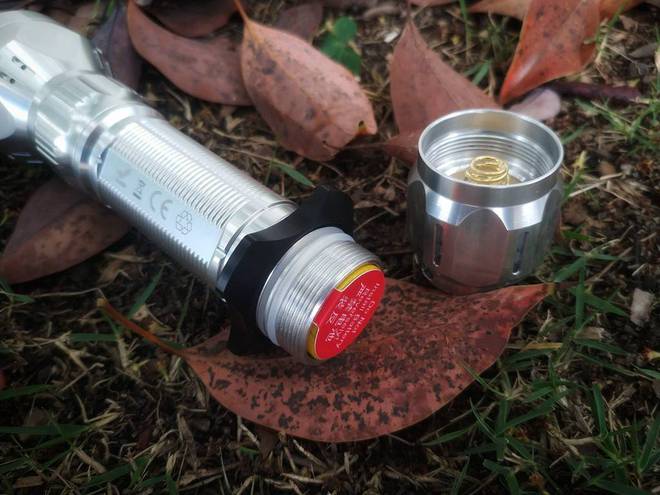 1350米搭配1550LM的聚泛兼容无敌照明:迈特明酷FW3(银色)(图16)