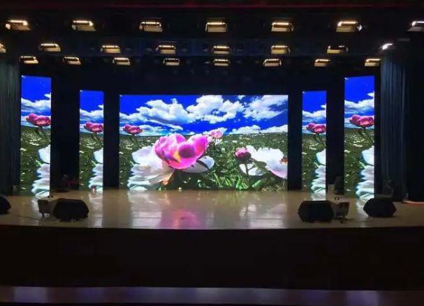 LED显示屏与娱乐行业的火花碰撞！(图2)