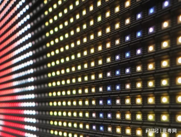 程华电子：LED显示屏灯珠损坏的原因及有哪些解决办法？(图1)