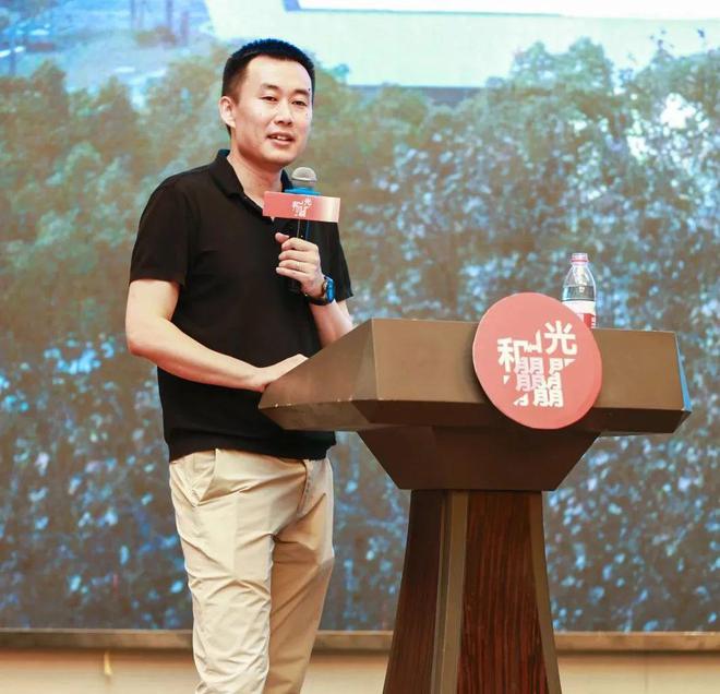 武汉站群星璀璨共同展望健康照明新未来(图6)