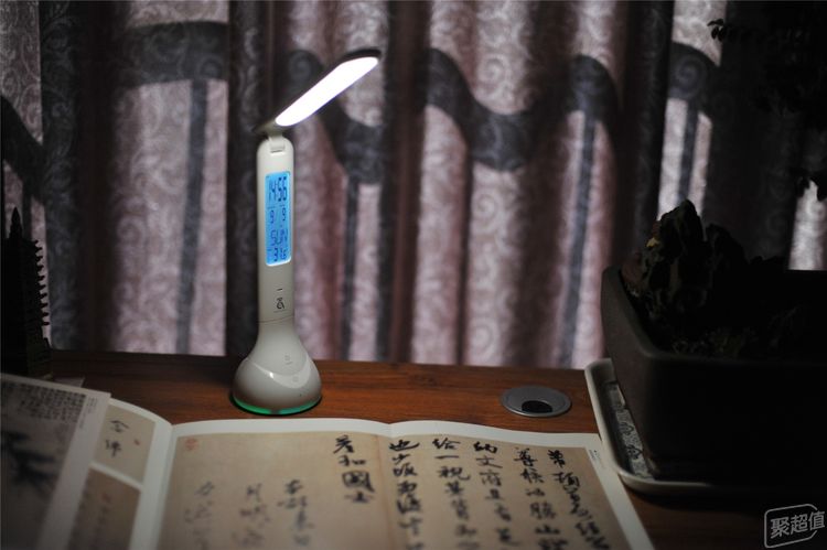 听你话的智能护眼台灯评测：阿凡达智控(图13)