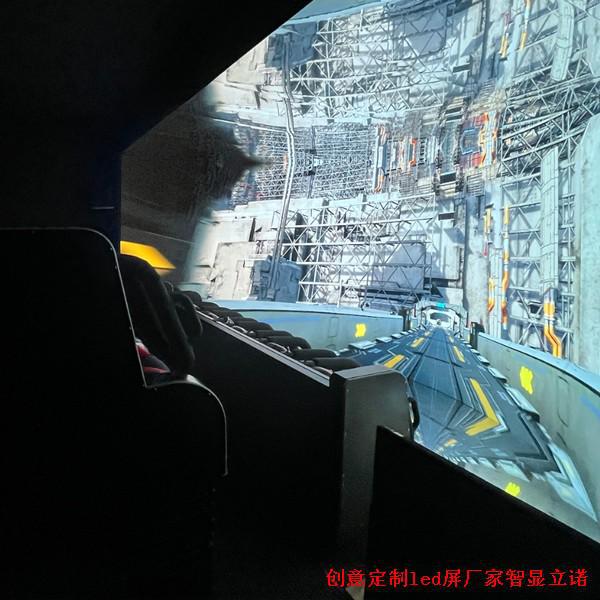 探秘飞行影院：LED显示屏如何带来全新观影体验？(图2)