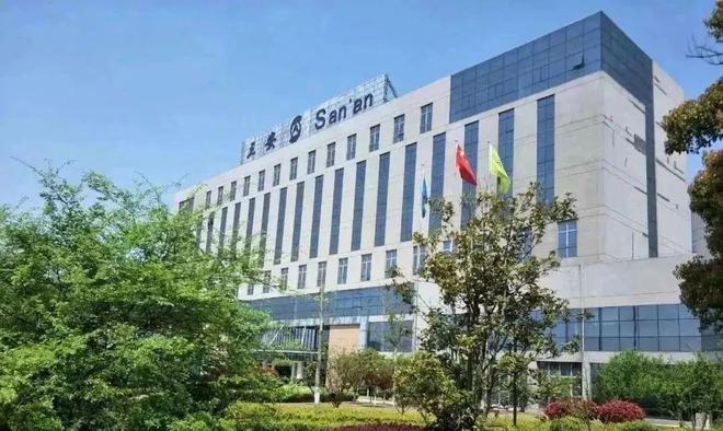 东北证券：明年MiniMicroLED应用将背光和直显领域迎来上量(图3)