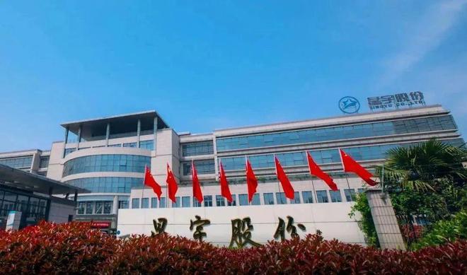 东北证券：明年MiniMicroLED应用将背光和直显领域迎来上量(图4)