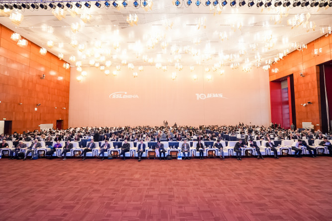IFWSSSLCHINA2024苏州盛大开幕超千人齐聚探寻产业科技创新融合新思路(图1)