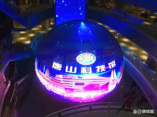 2025年LED显示屏价格大揭秘：每平方成本是多少？(图4)