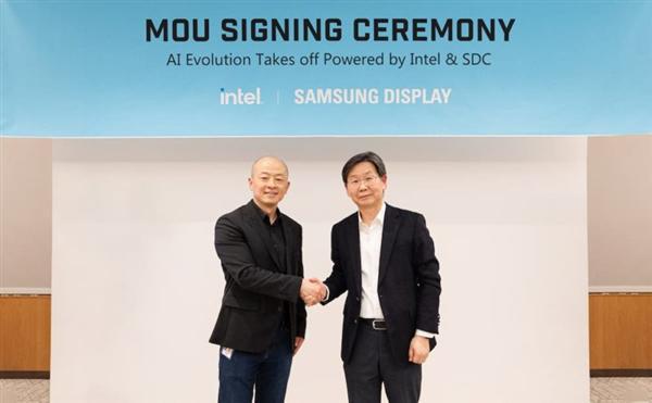 巨头联合出击下一代AIPC市场！Intel、三星合作开发AI专用屏幕(图1)