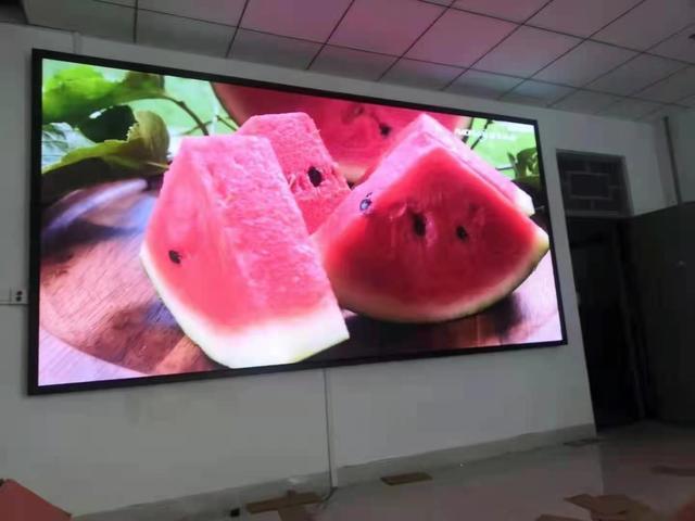 室内LED显示屏P25和P3的区别两款产品哪个型号清晰度高(图2)