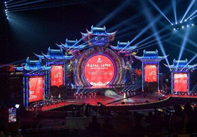 2025年“非遗贺新春点亮中国灯”全国主会场活动在四川自贡启动(图1)