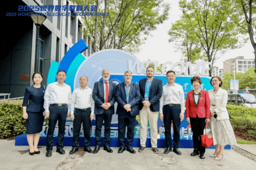 【LED显示屏、数字广播、信息发布】聚焦武汉！itc数字赋能武汉软件工程职业学院打造职业教育新范式→(图1)