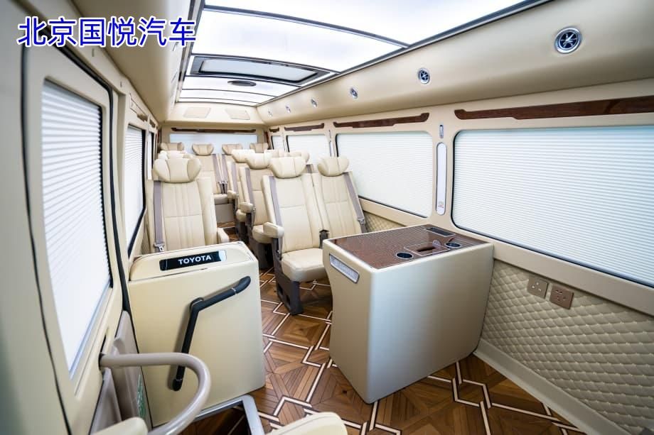 丰田考斯特15座烟台落地多少钱(图3)