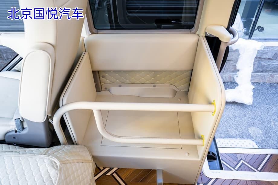 丰田考斯特15座烟台落地多少钱(图4)