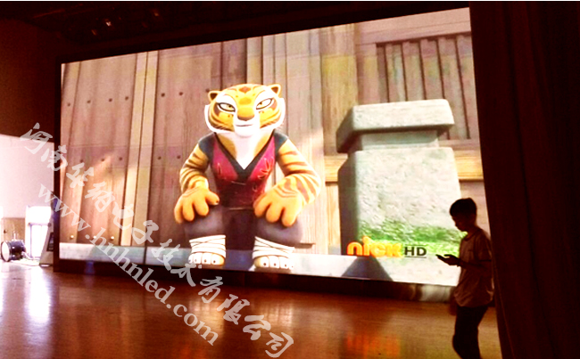 Led显示屏都是由什么部件组成？Led显示屏的工作原理是什么？(图2)
