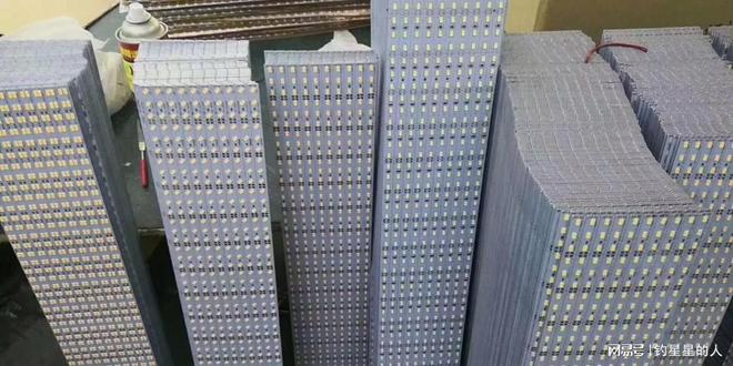 普通单面铝基板源头厂家推荐深圳捷多邦金属基板品类齐全(图2)