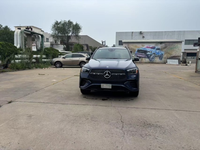 2025款奔驰GLE35060来万起最低报价(图1)