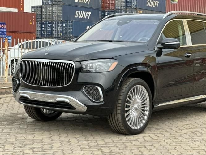 25款奔驰迈巴赫GLS600平行进口版现车230来万对比中规优惠50万(图3)