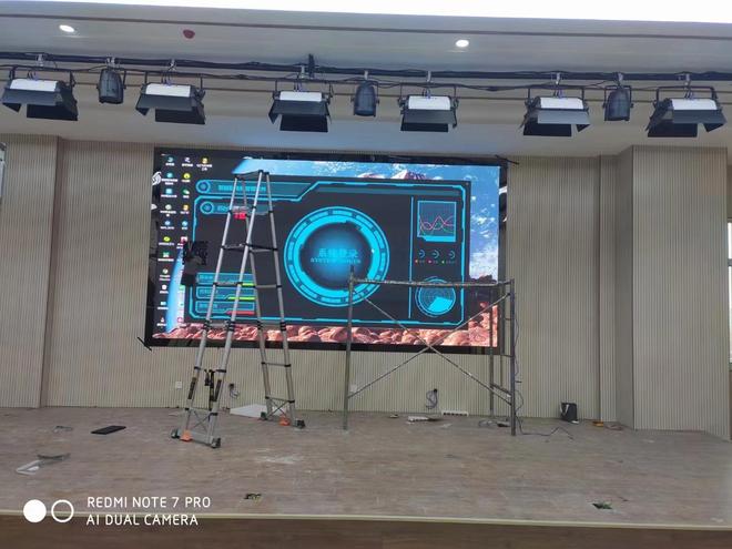 工地LED显示屏哪个品牌好(图2)